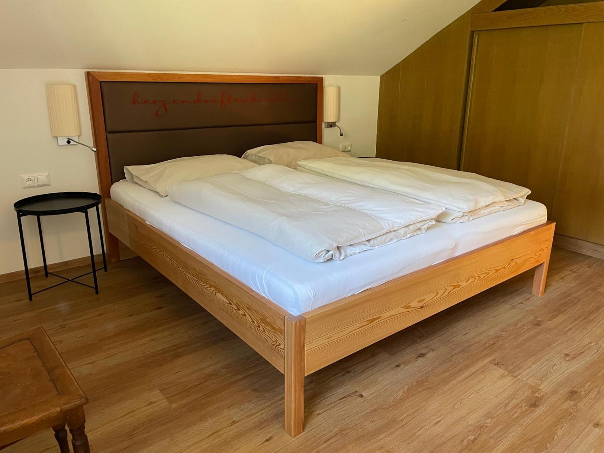 Landhaus Poelzl Bodensdorf Kamer foto